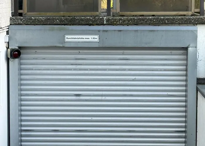 Objekt-nr 246 - - Kaiserallee Lübeck